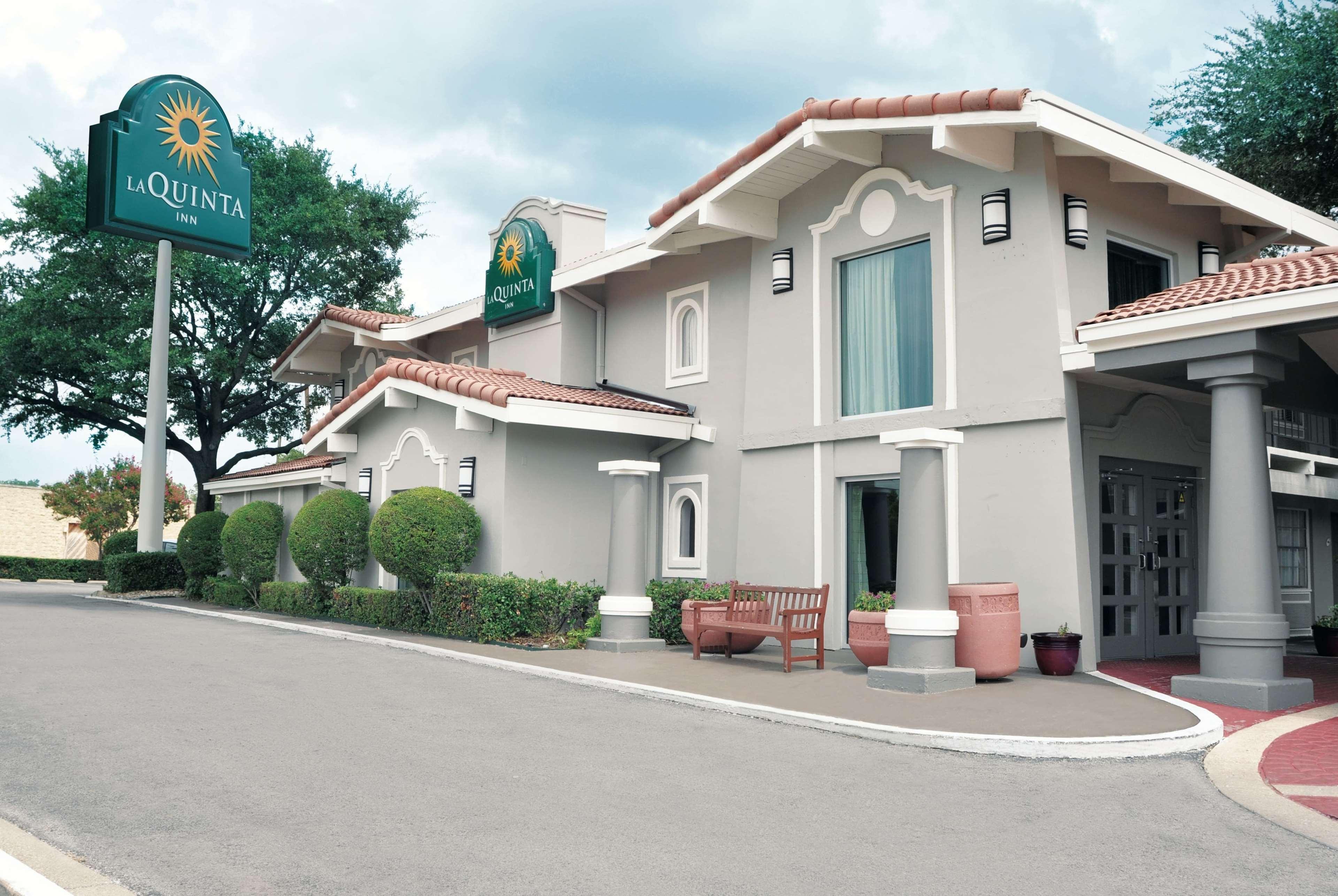 La Quinta Inn By Wyndham Dallas Uptown Dış mekan fotoğraf