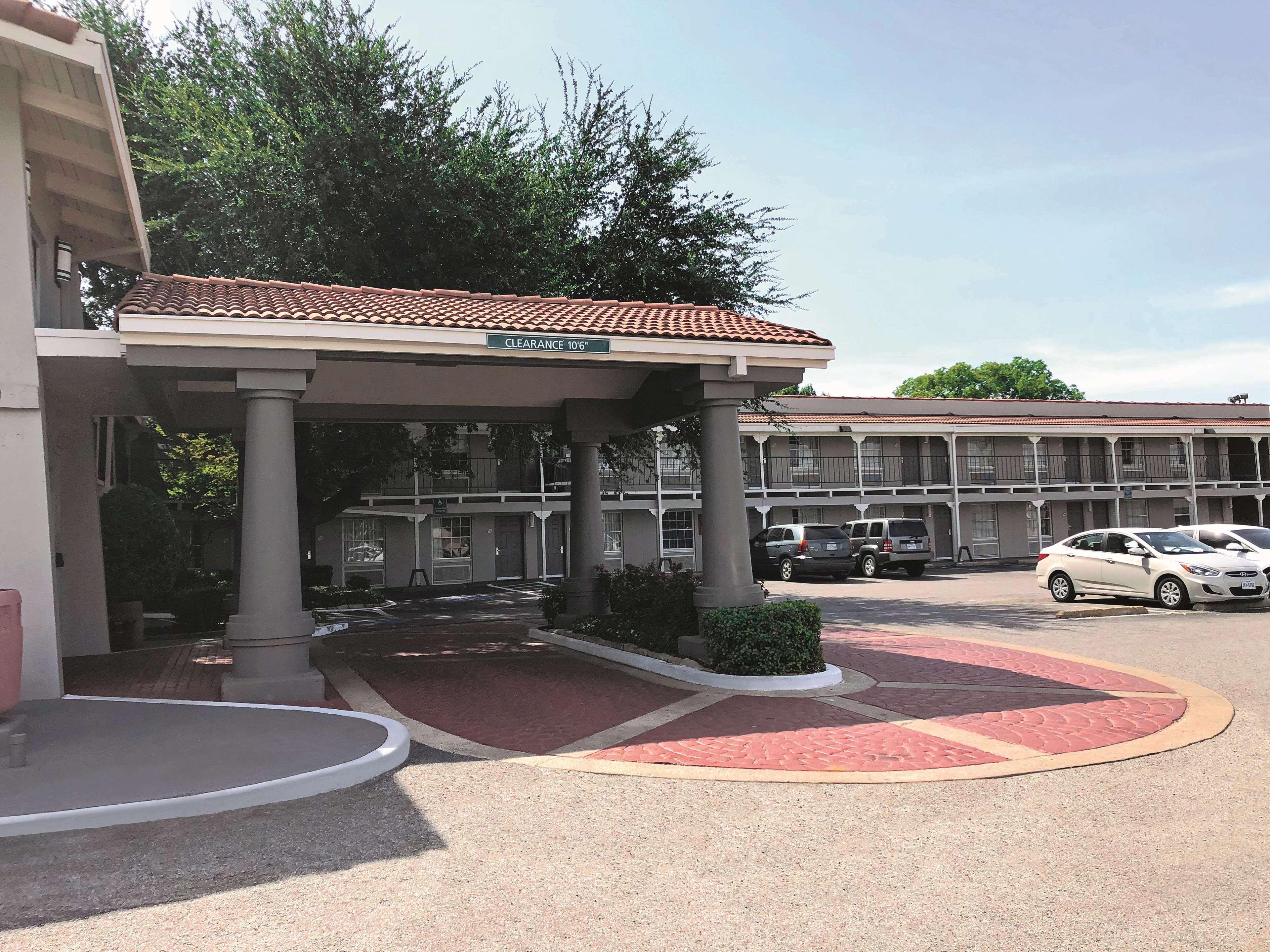 La Quinta Inn By Wyndham Dallas Uptown Dış mekan fotoğraf