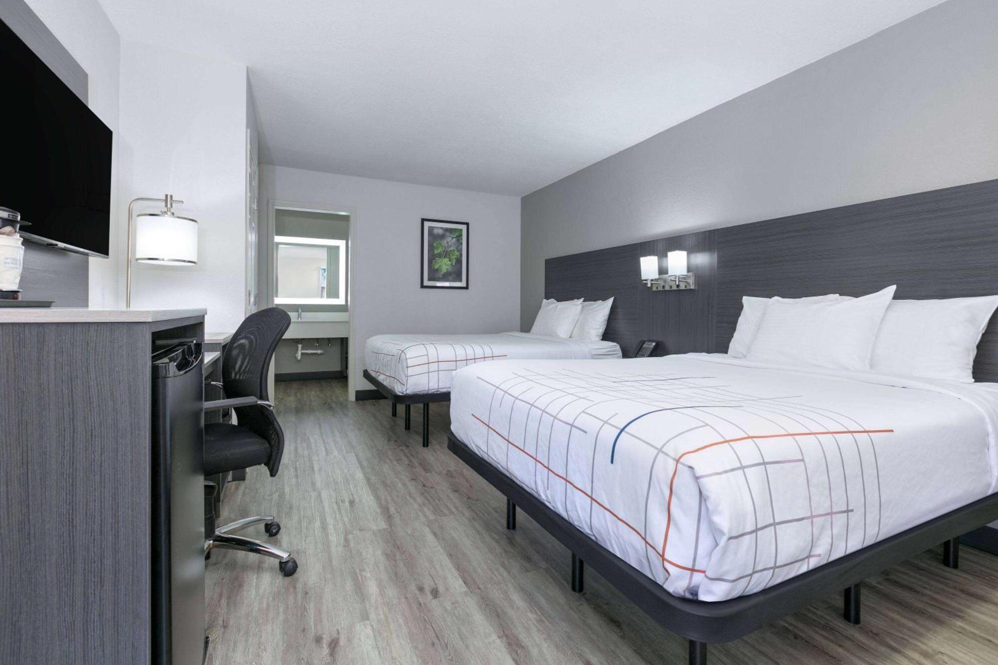 La Quinta Inn By Wyndham Dallas Uptown Dış mekan fotoğraf