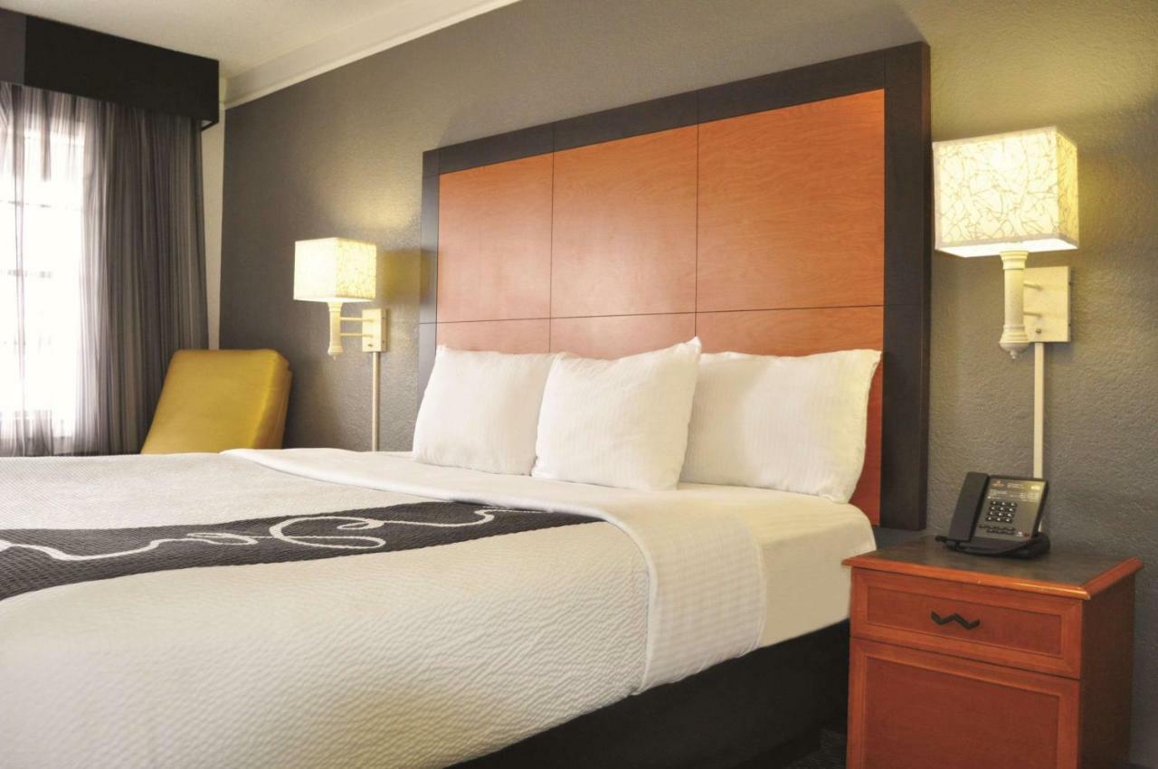 La Quinta Inn By Wyndham Dallas Uptown Dış mekan fotoğraf